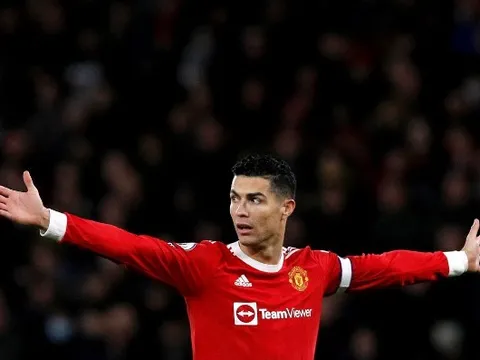 Cristiano Ronaldo: "100 tin họ viết về tôi, chỉ có 5 là đúng"