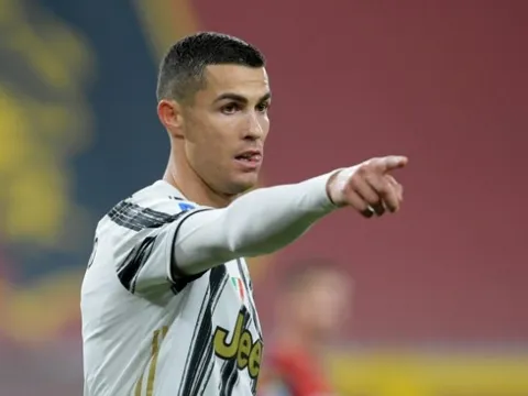 Cristiano Ronaldo lần đầu tiết lộ sở thích bạo lực