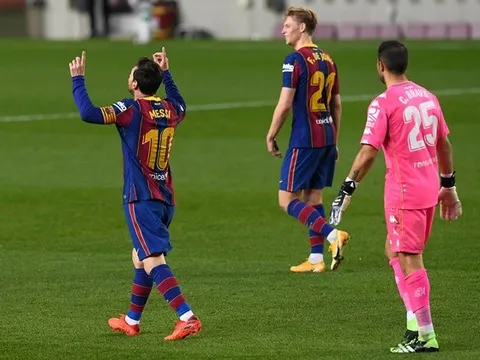 Một lần nữa, Messi tạo ra "phép màu" giúp Barca thắng trận