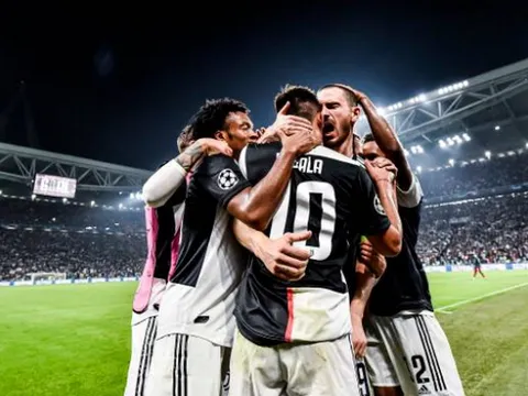 Cú đúp cuối trận, Dybala ngoạn mục 'giải cứu' Juve