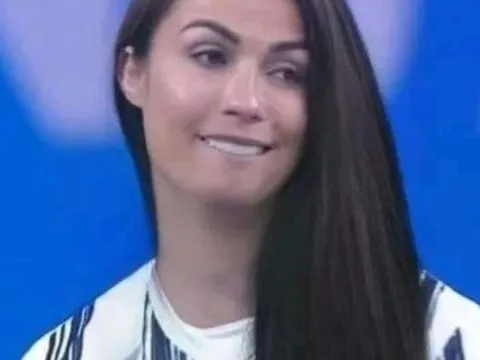 Cười té khói với ảnh chế Ronaldo tịt ngòi trận gặp Villa