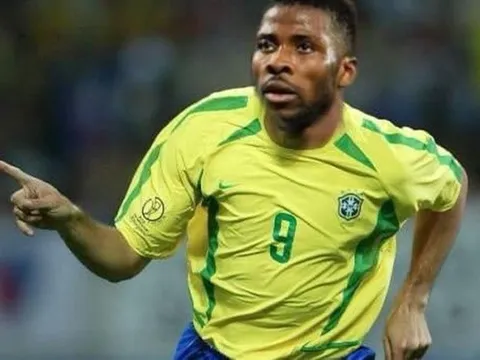 Cười té khói với loạt ảnh chế tứ kết FA Cup