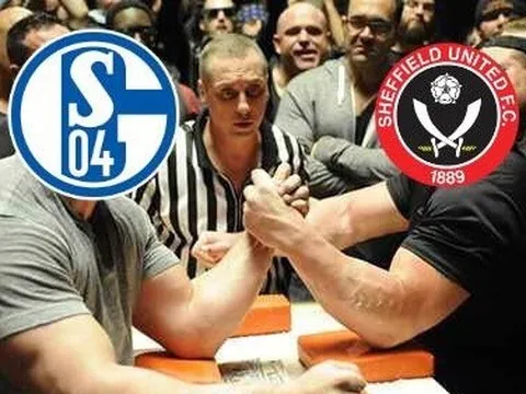 Cười té khói với loạt ảnh chế vòng 13 Premier League