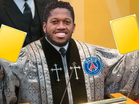 Cười té khói với loạt ảnh chế PSG đánh bại Man United