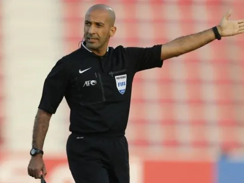 Cựu "còi vàng" Việt Nam lên tiếng về trọng tài trận gặp UAE