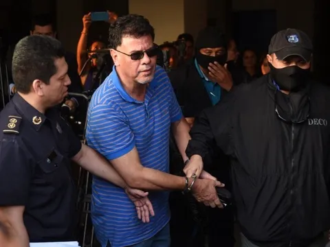 Cựu quan chức FIFA đi tù vì nhận hối lộ