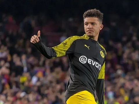 Cựu sao Liverpool xúi Dortmund nhả "viên ngọc" 100 triệu cho Man Utd