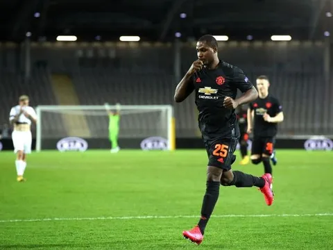 Cựu sao Man Utd ghi 27 bàn sau 37 trận