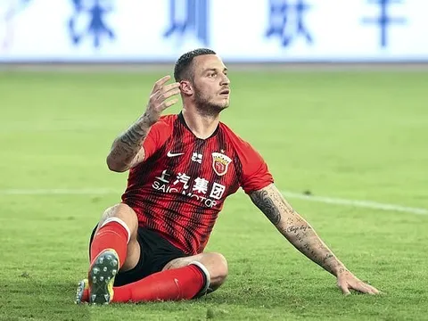 Cựu sao Ngoại hạng Anh thừa nhận xem thường giải VĐQG Trung Quốc