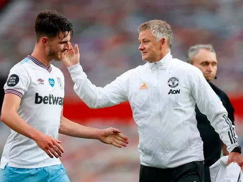Đá 4-3-3, Man Utd có thể đã có sẵn cỗ máy chiến đấu thay thế Declan Rice