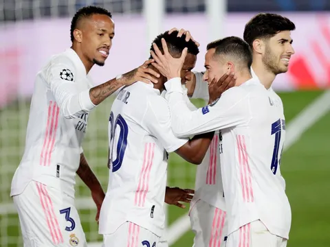 Đả bại Liverpool, "cỗ máy đa năng" chốt tương lai với Real