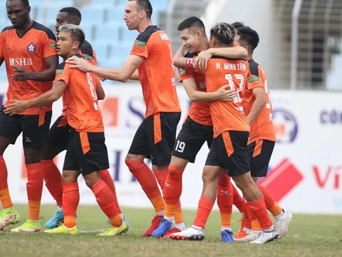 Đà Nẵng đánh rơi chiến thắng trước Hà Tĩnh