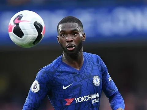 "Đá tảng" Chelsea: "Tôi từ chối tất cả lời chèo kéo để ở lại Stamford Bridge vì... "