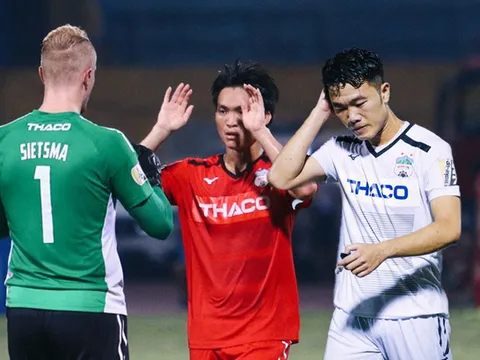 Mất Xuân Trường lẫn Tuấn Anh, HAGL lấy gì để đua trụ hạng?