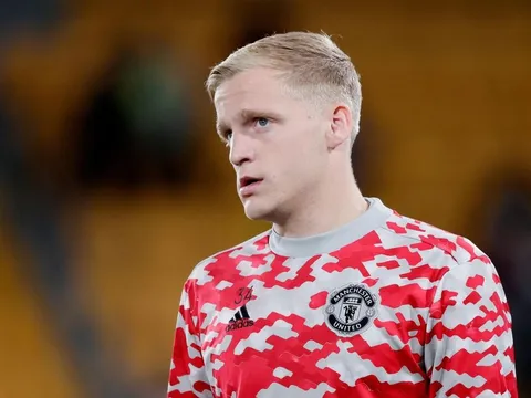 Đại gia Premier League tiếp cận, Van de Beek có luôn câu trả lời