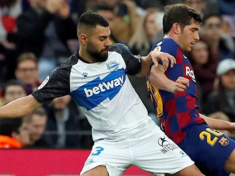 Đại thắng Alaves, "cục cưng" của Valverde tiết lộ 1 điều về Barca
