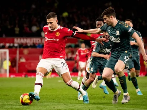 Kẻ bị Solskjaer bỏ rơi gây ấn tượng với 5 key passes