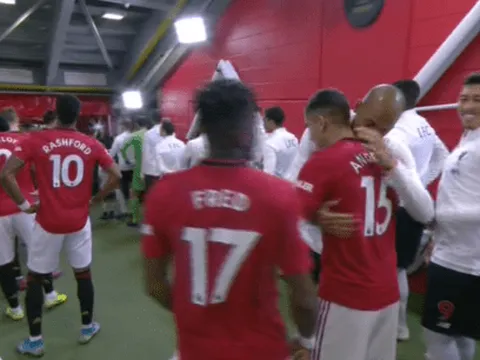Keane phẫn nộ: "Tôi ghê tởm đám cầu thủ Man Utd này"