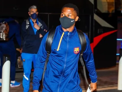 Dàn sao Barca đổ bộ Saudi Arabia, chuẩn bị cho trận El Clasico