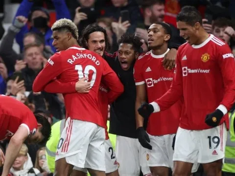 Dàn sao Quỷ đỏ đang ăn mừng, Rangnick liền giục làm 1 chuyện