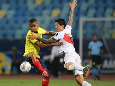 Dẫn trước 2 bàn, Ecuador vẫn không thể thắng Peru