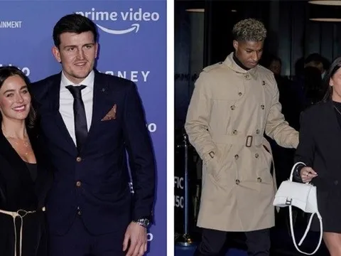 Dàn WAGs M.U rạng ngời trong buổi công chiếu phim về Rooney