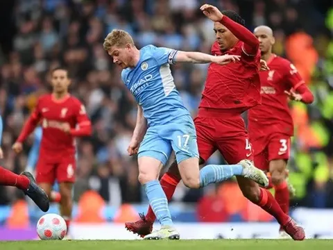 Đẳng cấp của De Bruyne khiến hàng thủ Liverpool run rẩy