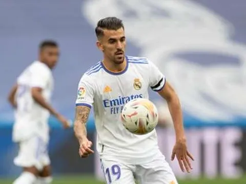 Tiền vệ nhất quyết rời Real Madrid