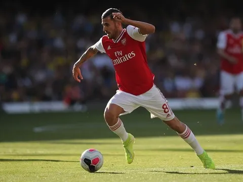 'Phù thủy' Arsenal tuyên bố gây sốc, tương lai tại Emirates quá rõ