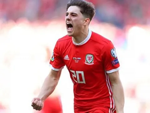 Daniel James bùng nổ tại EURO