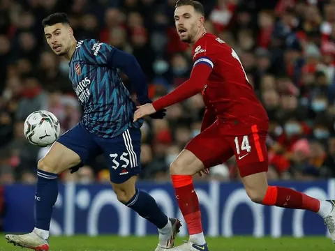 Danny Mills gửi thông điệp đến Klopp về Martinelli