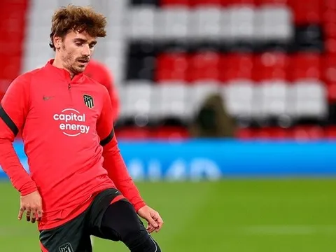Đặt chân đến Old Trafford, dàn sao Atletico căng thẳng tột độ