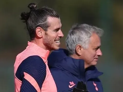 Đặt "con chiên" lên BĐP, Mourinho quyết tâm thâu tóm "đá tảng xứ Wales"