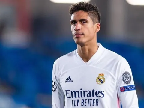 Đắt hơn nhưng trẻ hơn, Man Utd có phương án B nếu bỏ lỡ Varane