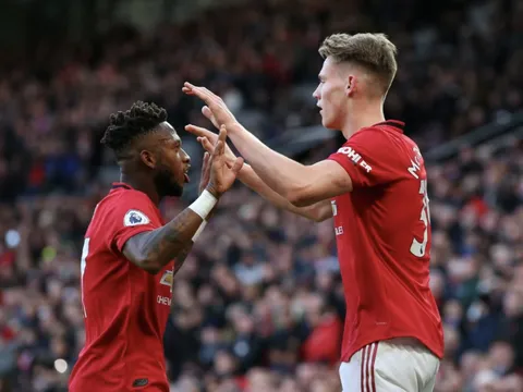 Dấu chấm hết của cặp đôi Fred và McTominay ở MU