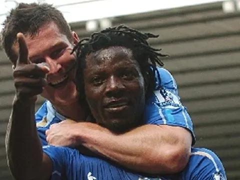 Đâu là trận đấu nhiều bàn thắng nhất lịch sử Premier League?