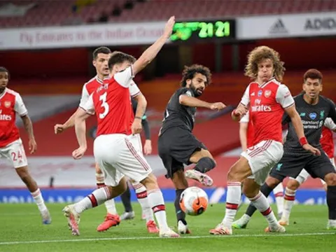 Đấu Liverpool, Arsenal tung đội hình với bộ 3 hủy diệt