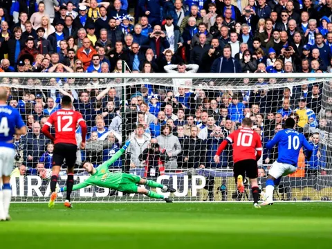 Lần gần nhất De Gea bắt pen thành công là khi nào?