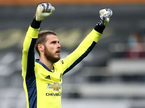 Berbatov: "Ai chê bai De Gea thì thật nực cười"
