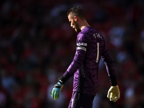 De Gea 'mất tích' trong danh sách đề cử danh hiệu 'lạ' của France Football