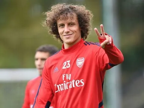 David Luiz có lẽ nên xấu hổ vì tuyên bố hồi tháng 10?