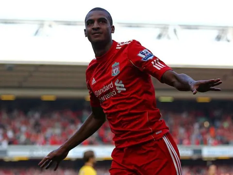 David N'Gog - Trôi dạt từ Liverpool đến HCM