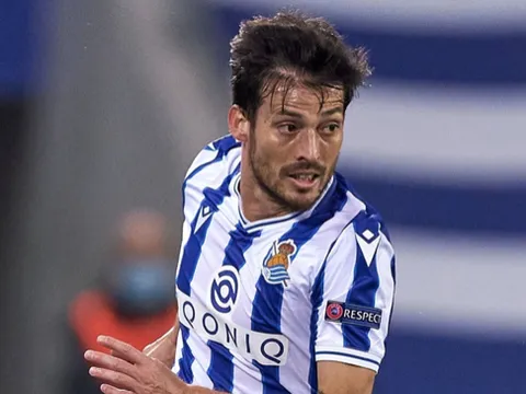 David Silva hành hung phụ nữ