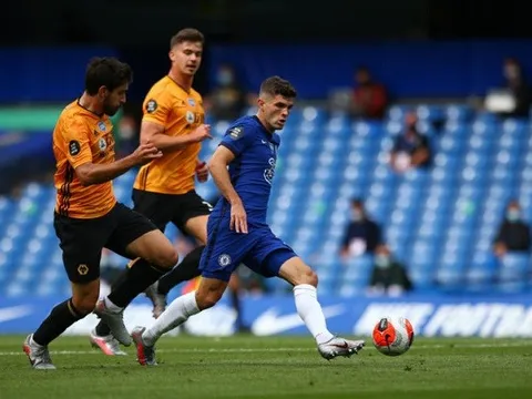 Điểm sáng hiếm hoi của Chelsea ngày thua đau Wolves