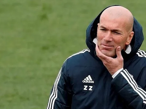 Đây, Zidane đã có được Paul Pogba tại Real!