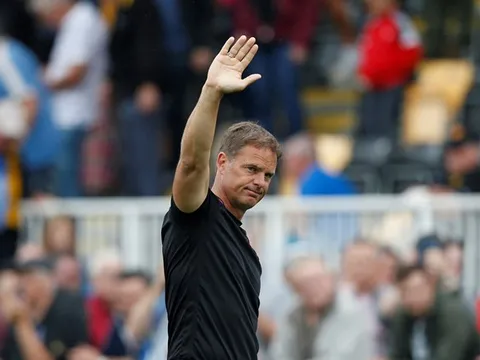 'Hà Lan chơi bóng không giống bất cứ thứ gì'