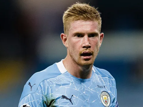 De Bruyne dọa đốt áo Man Utd