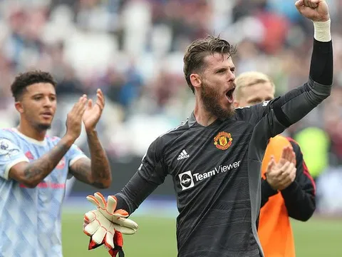 Solskjaer đau đầu vì De Gea