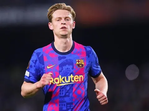 De Jong có câu trả lời cho Chelsea
