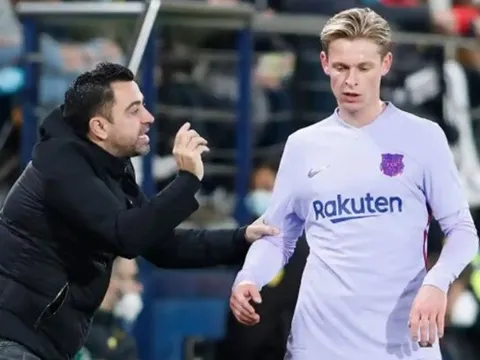 "De Jong là cầu thủ rất quan trọng với tôi"